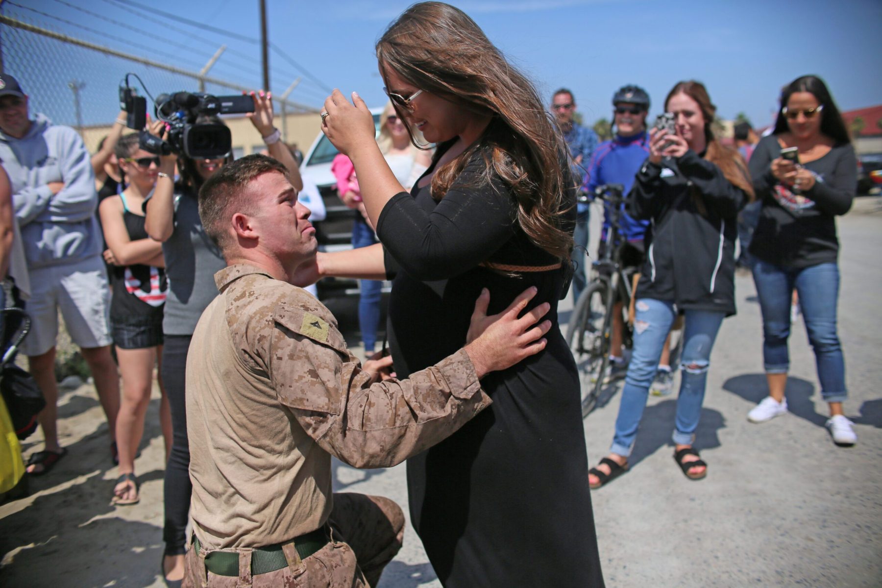 marine soldier pregnant wife 2017