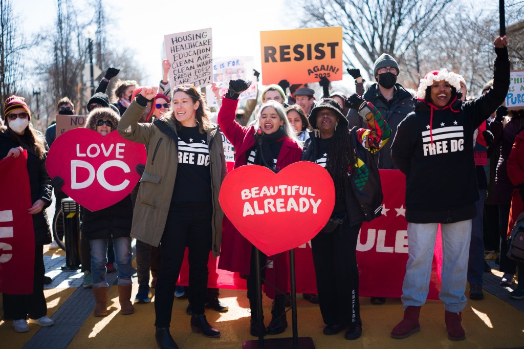 The residents working against Trump's militarized takeover in the capital